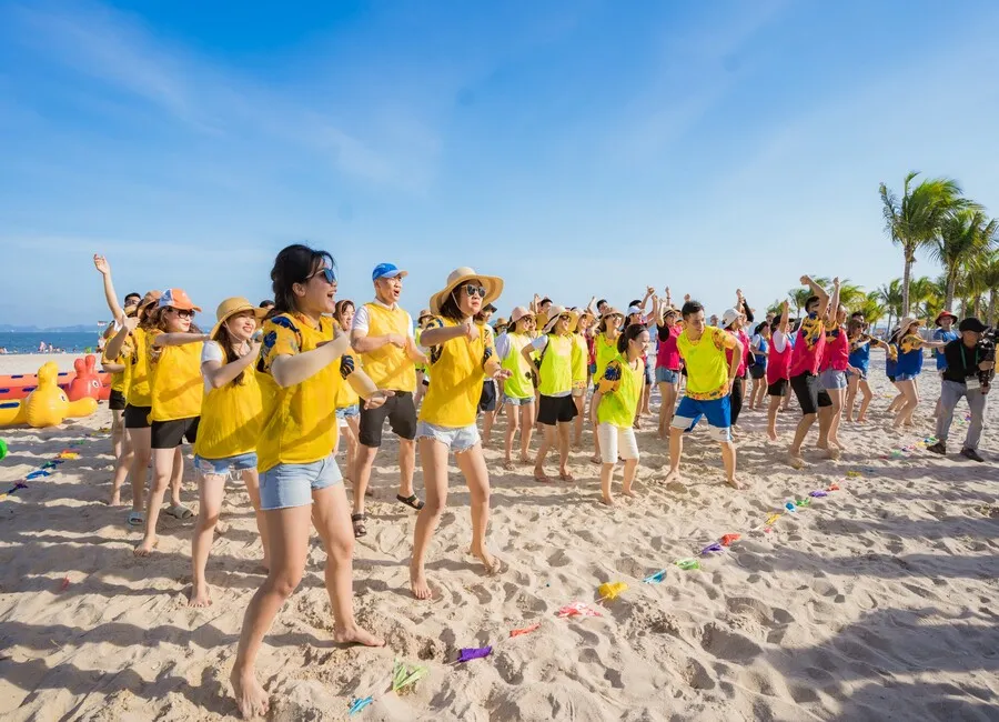 Trò chơi team building nhảy theo điệu nhạc