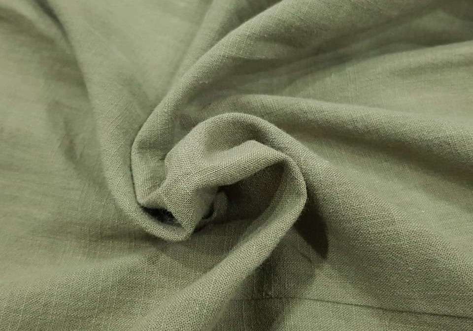 Vải Linen xước có bề mặt khá thô