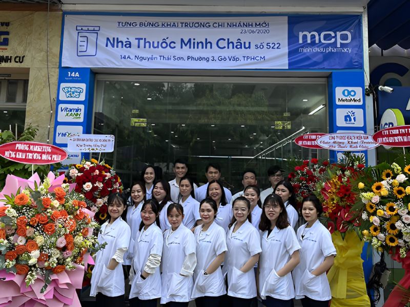 Đồng phục dược sĩ Minh Châu