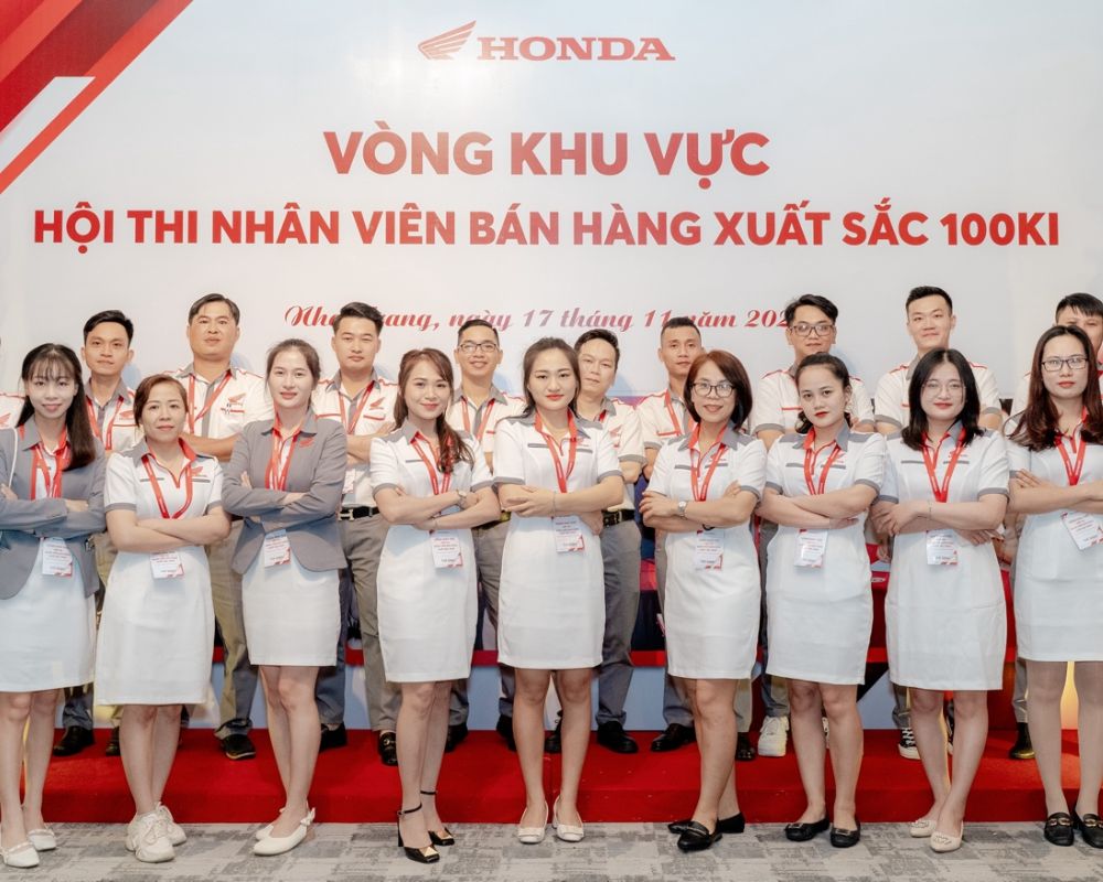 đồng phục nhân viên honda