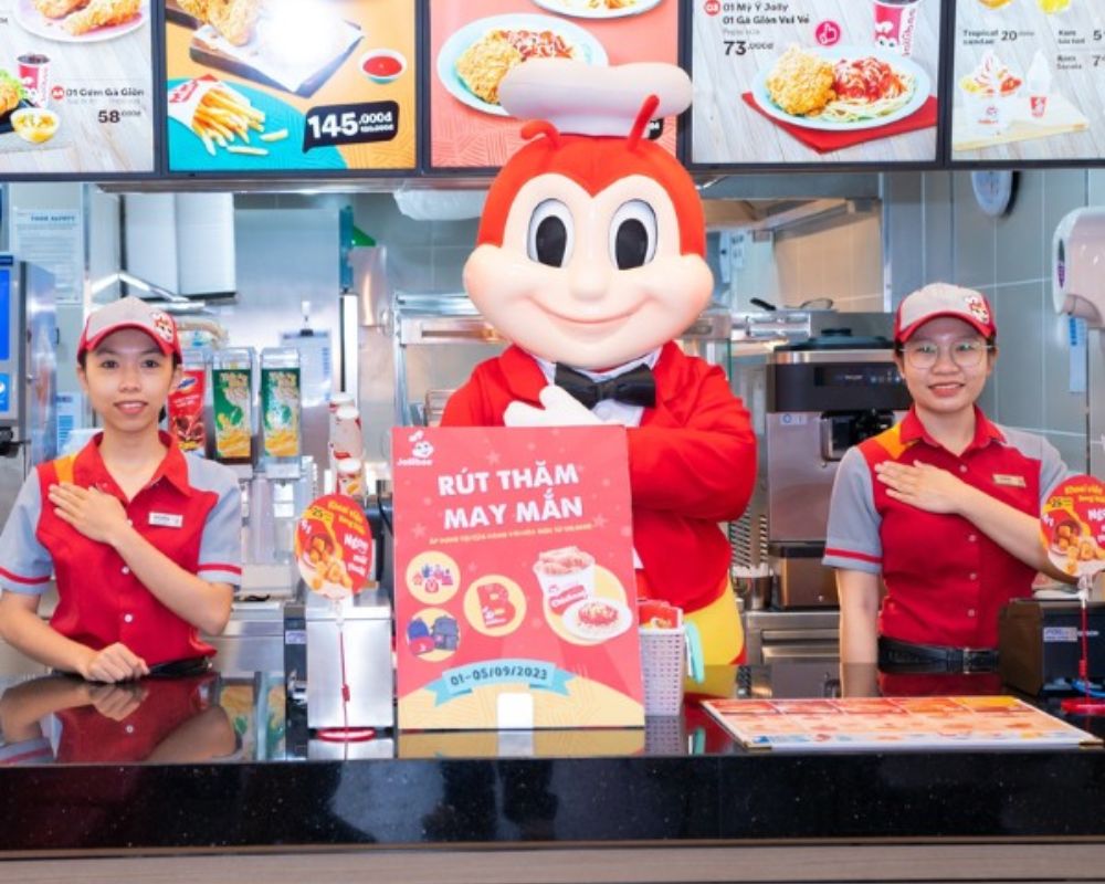 đồng phục nhân viên jollibee