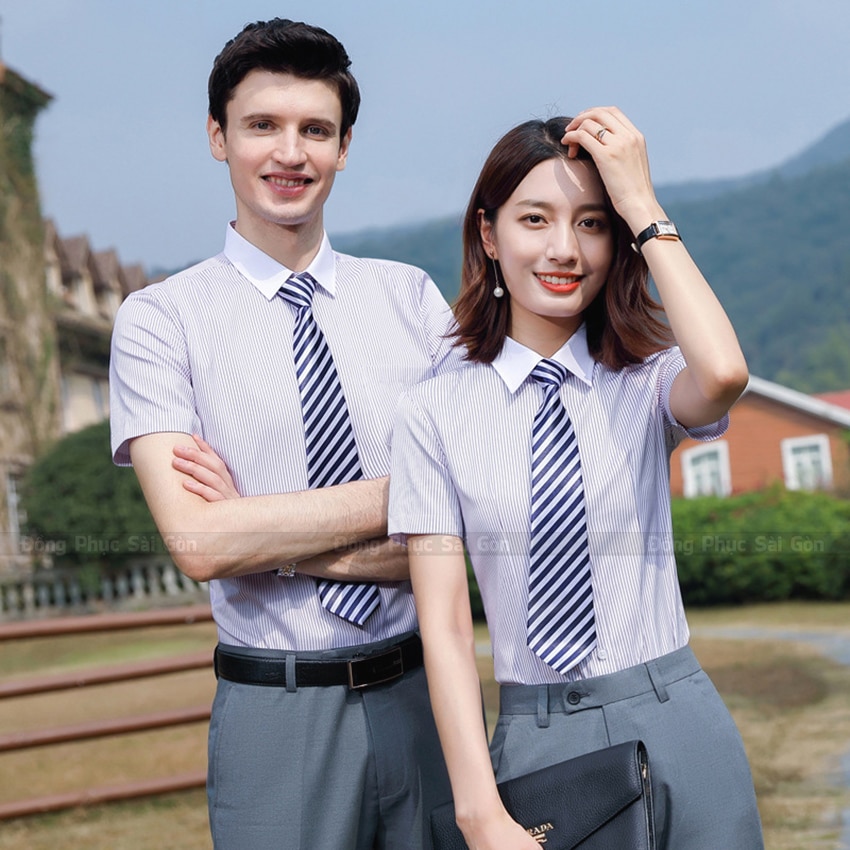Đồng phục công sở áo sọc trắng xanh