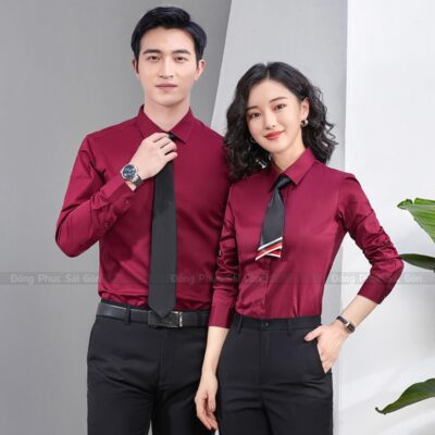 Đồng phục công sở màu đỏ đô quý phái