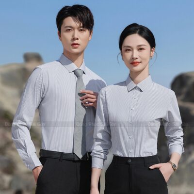 Đồng phục công sở phối hợp phụ kiện 2