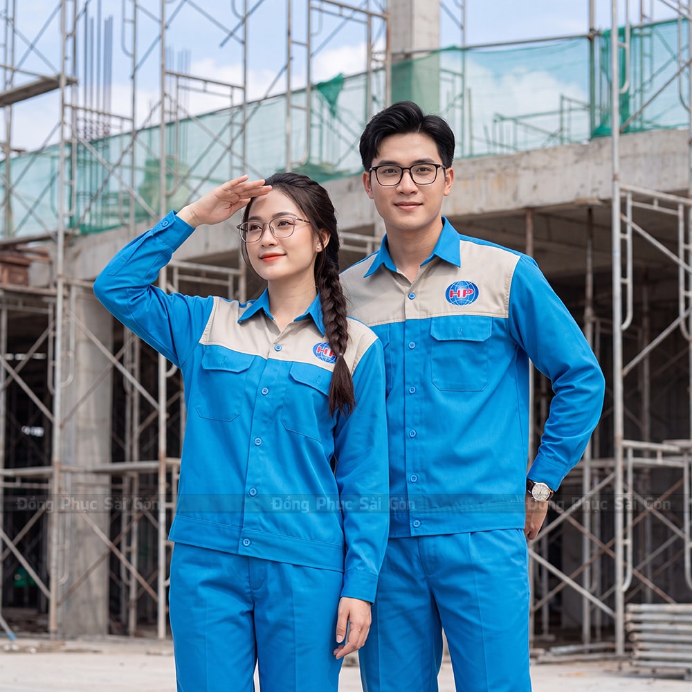 Công ty may quần áo bảo hộ in logo theo yêu cầu