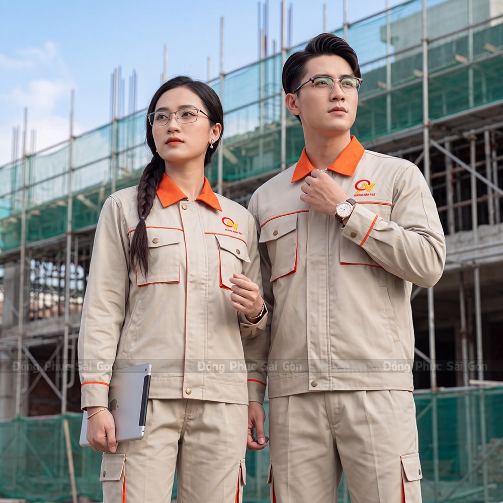 Đồng phục công nhân may sẵn màu be phối cam số lượng ít 1