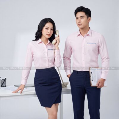 Đồng phục nữ công sở màu hồng tay dài hiện đại 1