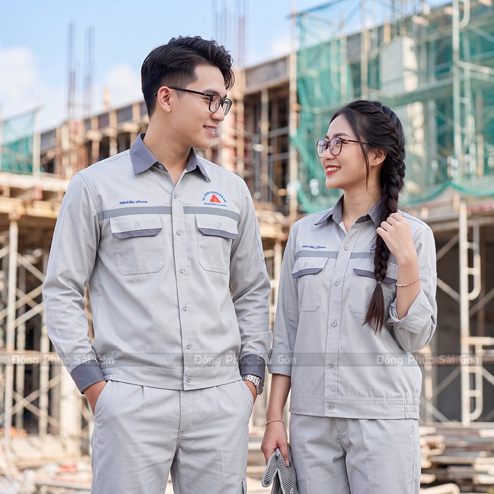 Quần áo BHLD màu xám form vừa vặn 1
