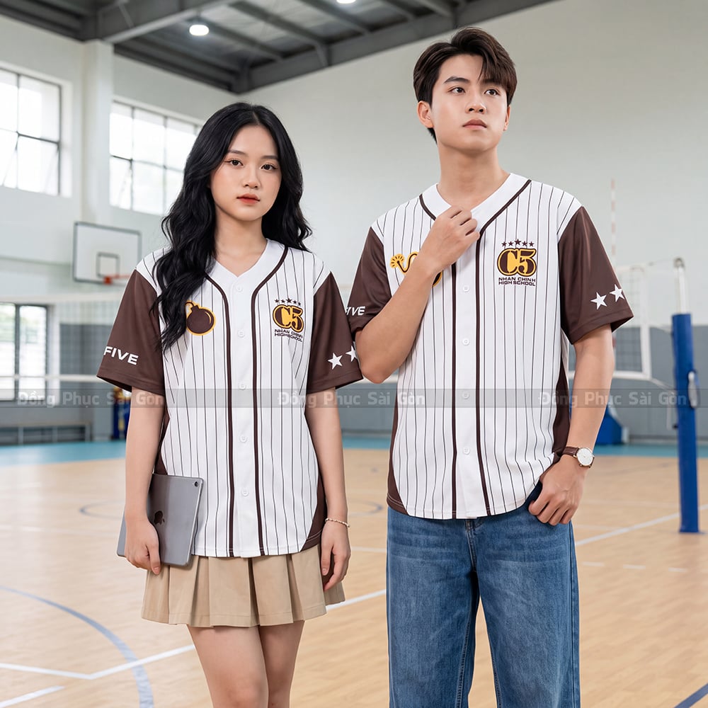 Áo lớp độc lạ theo phong cách riêng 5