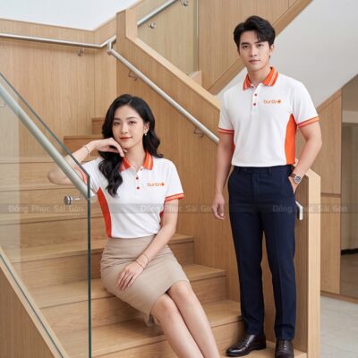 Mẫu đồng phục áo thun công sở màu trắng phối cam hiện đại 5